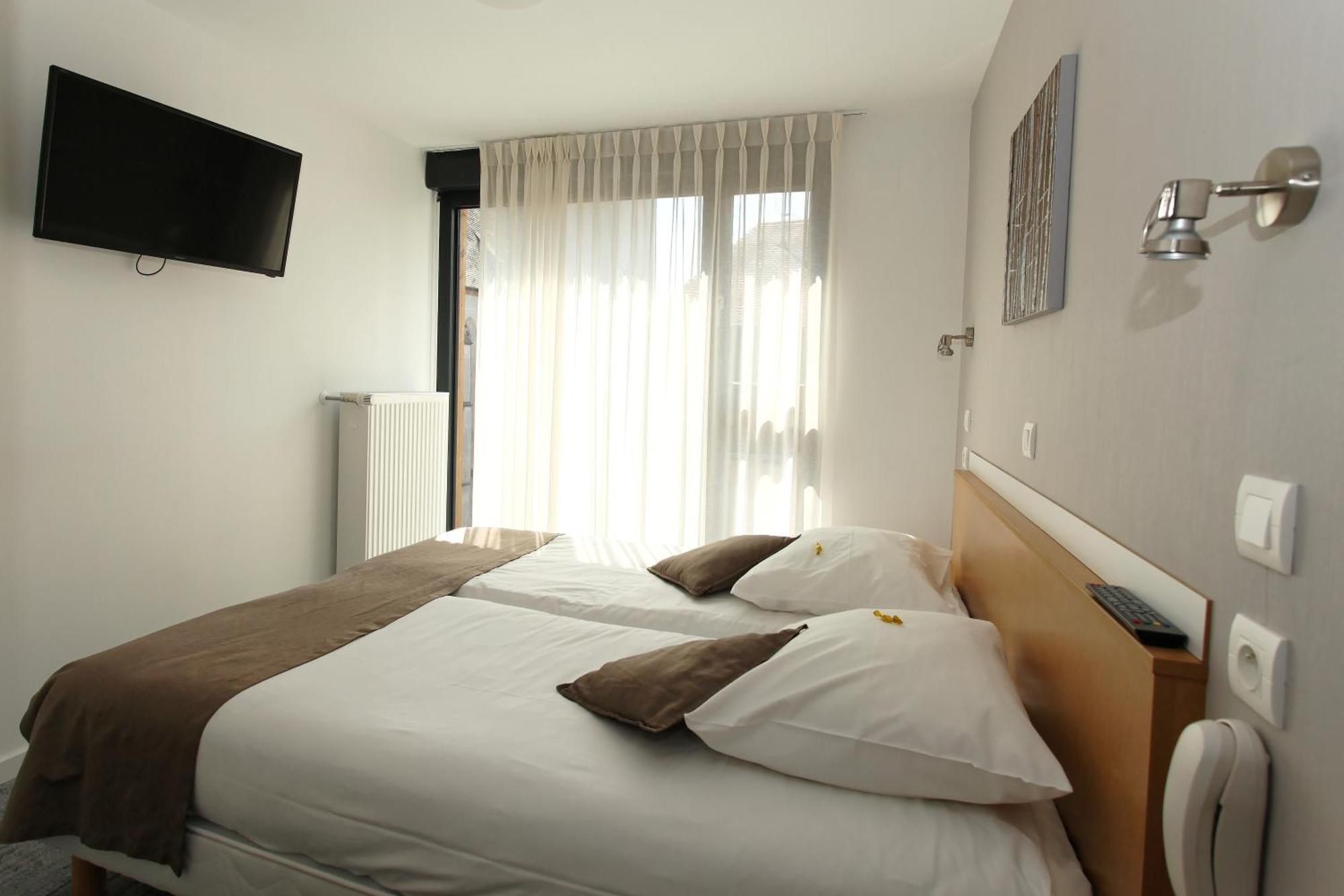 Hotel De L'Ill Strasbourg Eksteriør bilde