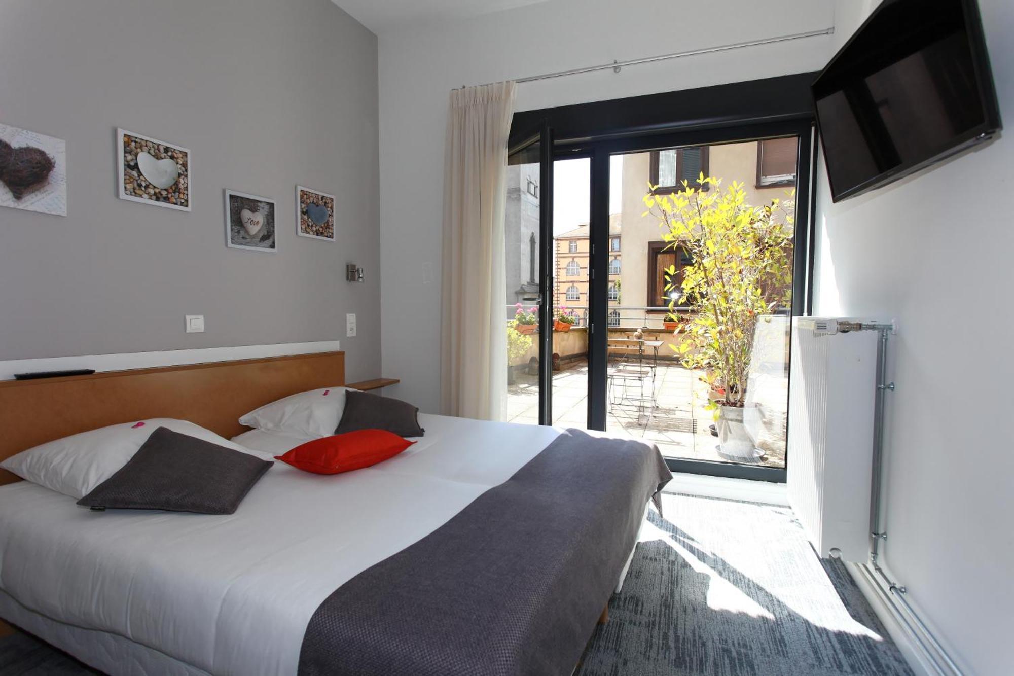 Hotel De L'Ill Strasbourg Eksteriør bilde