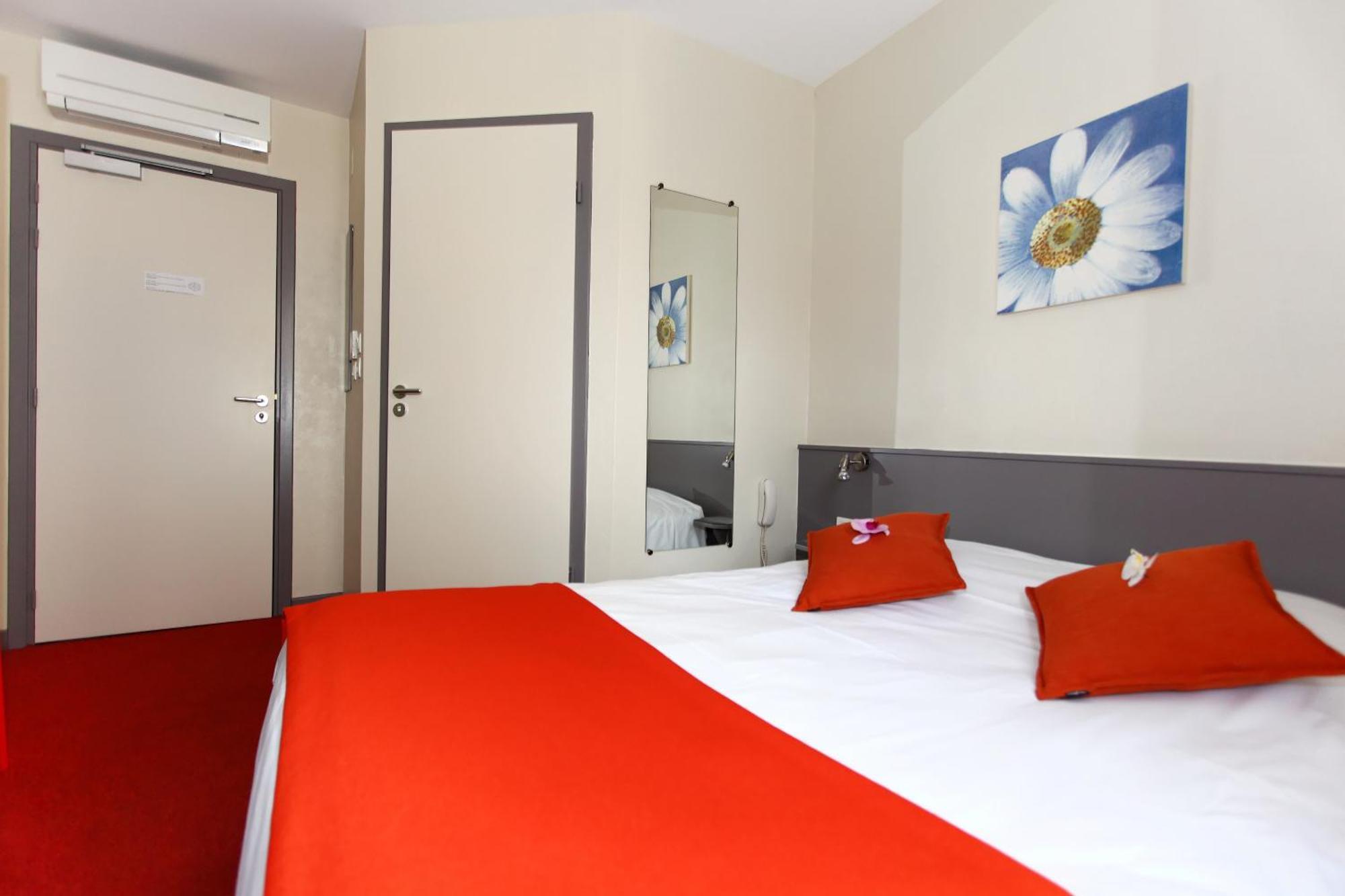 Hotel De L'Ill Strasbourg Eksteriør bilde