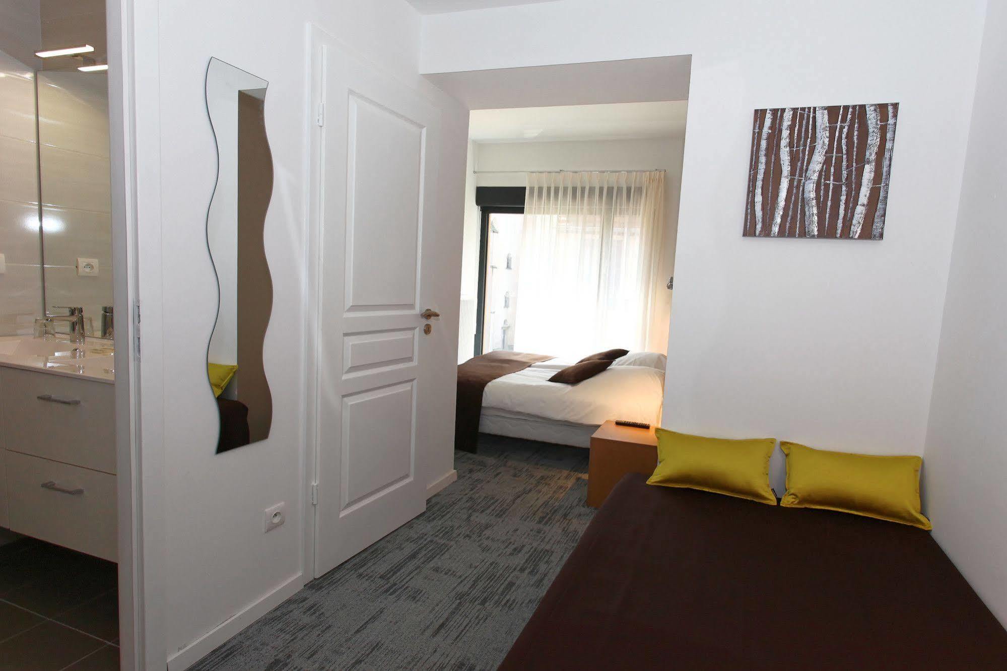 Hotel De L'Ill Strasbourg Eksteriør bilde